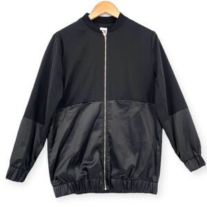 -Hillary Macmillan Women's Lightweight Bomber Jacket S